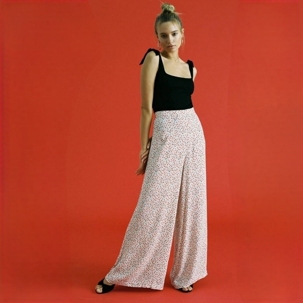 Free People Cherry Easy Peasy Printed Wideleg Pants 6 - Picture 1 of 6